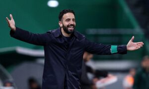 Manchester United cân nhắc thay thế HLV Ruben Amorim, Zinedine Zidane lọt vào tầm ngắm? Manchester United liệu có kiên nhẫn với Amorim