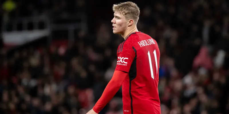 Hojlund ghi bàn trở lại giúp Man United thoát thua su-tu-tin-se-tro-lai-voi-hojlund