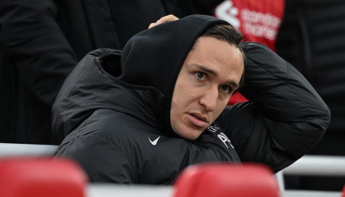 Federico Chiesa Gợi Nhớ Hình Bóng Jota Khi Ghi Bàn Thắng Chiesa thậm chí không được sử dụng tại Siêu cúp Anh