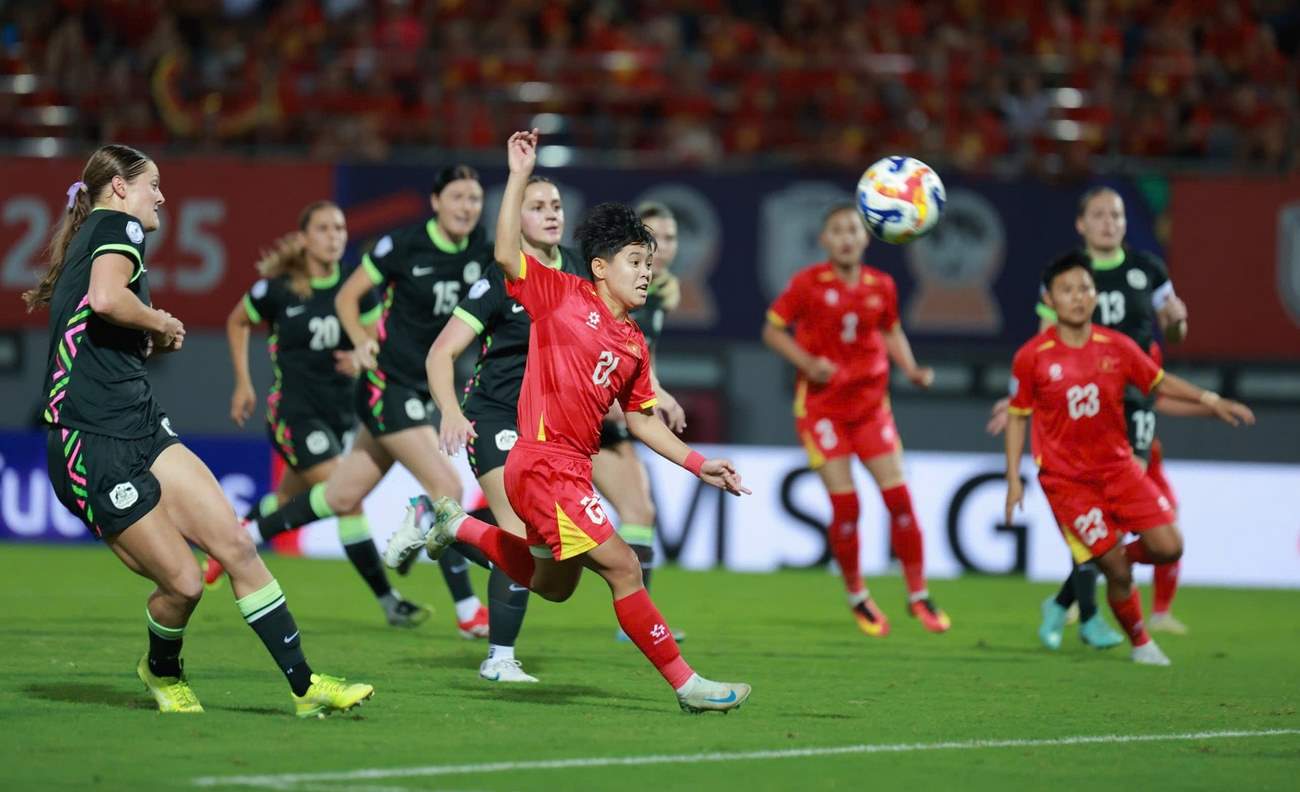 ĐT Nữ Việt Nam Có Thể Đứng Dậy Sau Thất Bại Trước Australia? Tuyển nữ Việt Nam thua tiếc nuối trong trận bán kết AFF Cup 2025