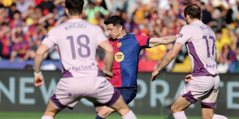 Soi kèo Barcelona vs Girona, 21h15 ngày 18/10 - La Liga Barcelona vs Girona có sự chuẩn bị kỹ cho trận đấu này